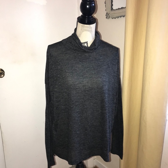 Old Navy Heathered Grey Turtleneck NWT - Picture 7 of 13